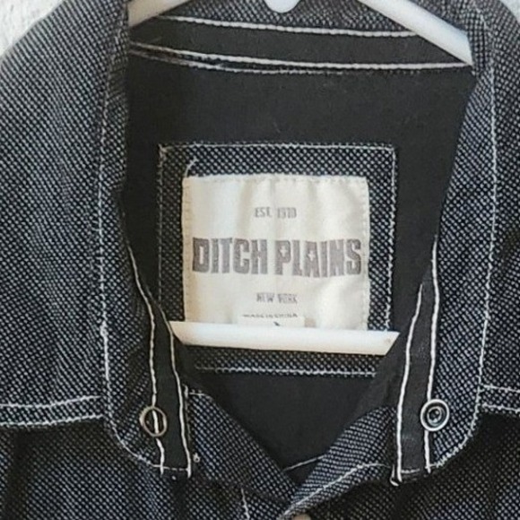 Ditch Plains Western Style Denim Shirt Long Sleeve Snap Front Pockets Men Med - Picture 3 of 7